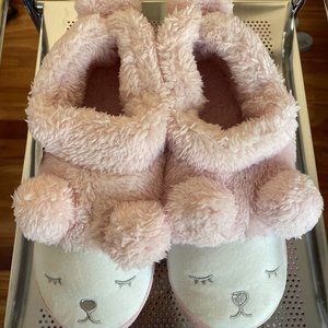 Brand New GaraTia pink lamb plush soft sole slippers